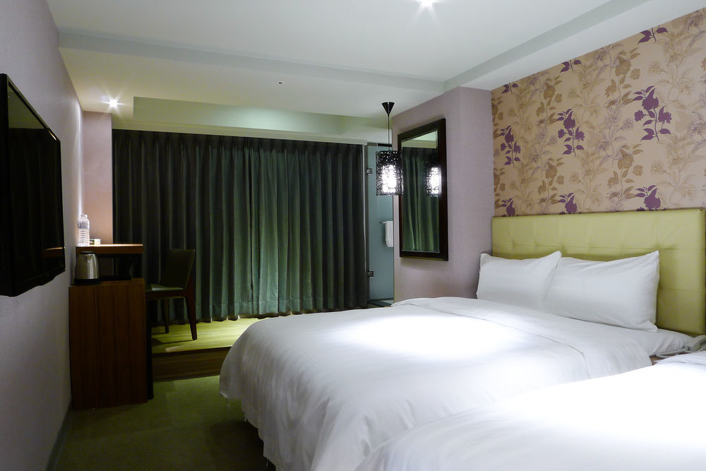 Urtrip Hotel Taipeh Exterior foto