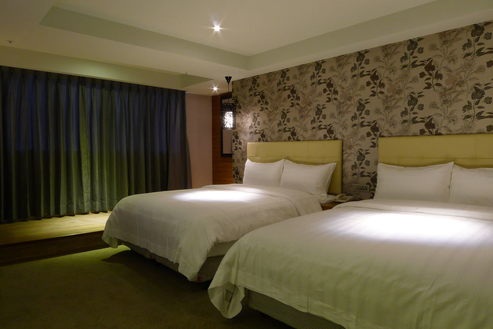 Urtrip Hotel Taipeh Exterior foto