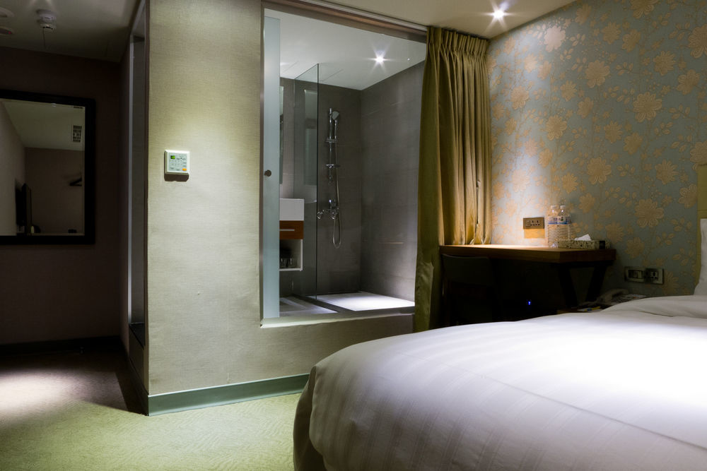 Urtrip Hotel Taipeh Exterior foto