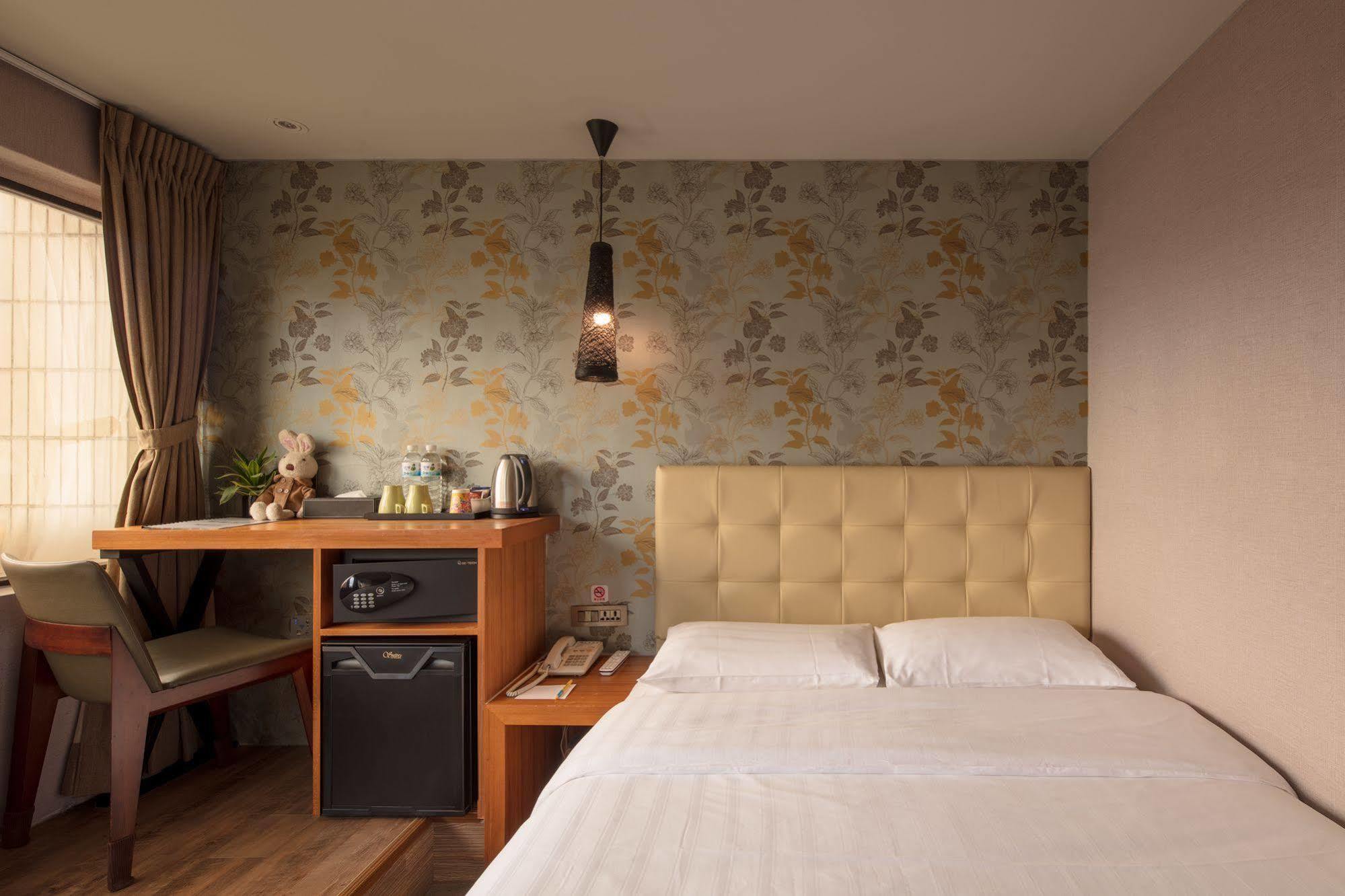 Urtrip Hotel Taipeh Exterior foto